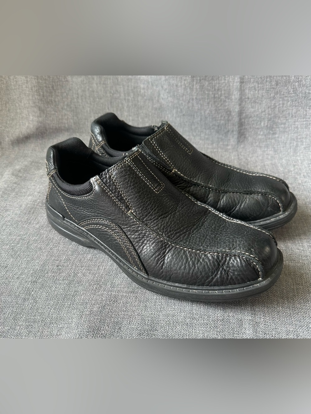 Men’s Clark’s Black Leather Slip-On Loafers Shoes